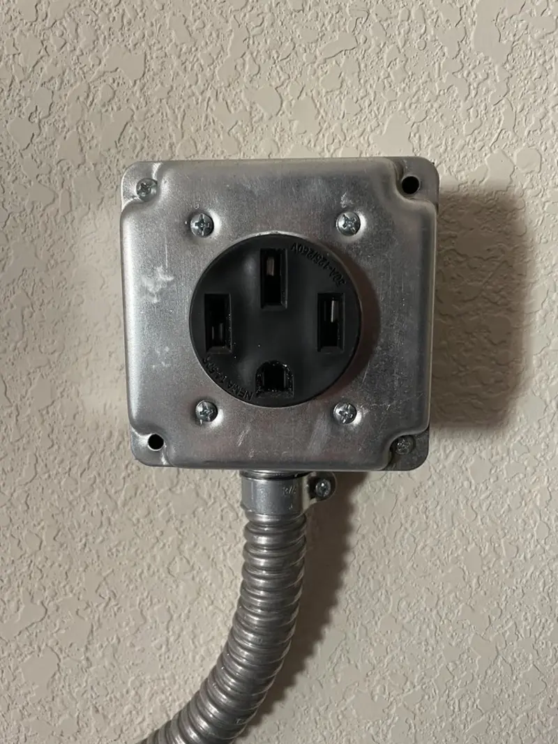 NEMA 14-50 outlet installed for Electrical Panel Upgrade in St. Petersburg